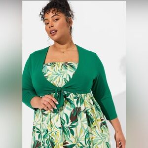 Torrid Size 6 crop top green coverup sweater
